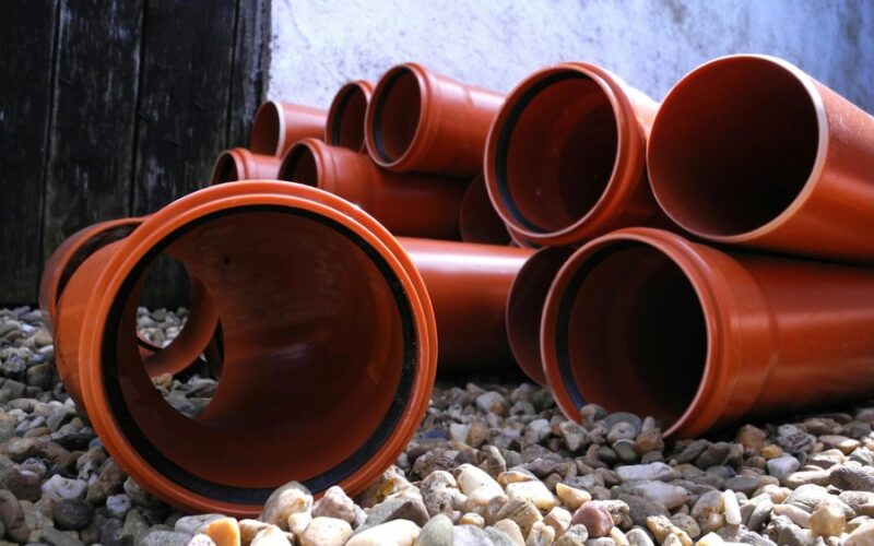 Kształtki i połączenia do rury PVC o średnicy 200 mm